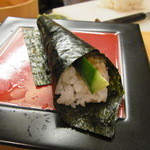 すし処 つま美 - きゅうり巻