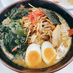 ラーメンとん太 - 味噌ネギラーメン +煮玉子+若布