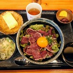 Daidai - 令和3年9月 ランチタイム
                        河内鴨のたたき丼定食 900円