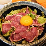 橙 - 令和3年9月 ランチタイム
            河内鴨のたたき丼定食 900円