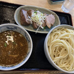 長八 - チャーシューつけ麺かな？