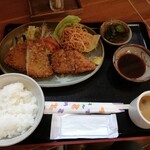 たむらや - ハーフ&ハーフ アジフライ&とんかつ 1050円