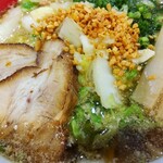 ラーメン まこと屋 - 鶏ジャンラーメン　770円税込　クーポンで半額