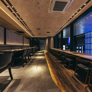 For important entertainment, anniversaries, and parties with the finest Yakiniku (Grilled meat) and high-quality space