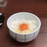 香来 - 朝らーセット750円 (たまごかけごはん)