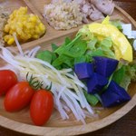 くるるの杜 農村レストラン - 【2012年10月】サラダアップ。