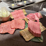 西麻布 焼肉 X - 