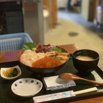 みなと食堂 - しあわせ海鮮丼　1,600円コース