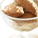 シェ・アガタ - ほうじ茶ティラミス