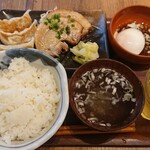 Nikujiru Gyouza No Dandadan - 焼餃子・チャーシュー定食¥800-