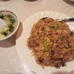 金騰菜館 - 豚角煮チャーハン