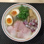 セアブラノ神 壬生本店 - 味玉背脂煮干そば