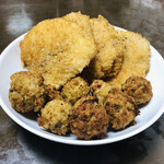 稲敷銀座惣菜店 - 料理写真:鳥カツフライとミートボール　2021/6/1