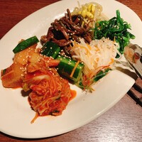 Yakiniku BarBies - 