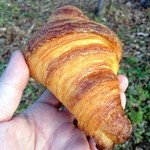 クロワッサン 126円