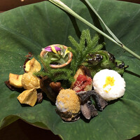 青蓮院門跡前 月おか - 