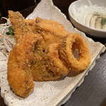 かもめ食堂 - 白身とイカのフライ