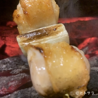 Yakitori Soruto - 味付けは塩のみとシンプルにすることで、肉のおいしさがダイレクトに感じられる『ねぎま』