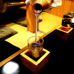 奈る実 - 炎をあげるヒレ酒