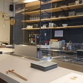 カウンター席