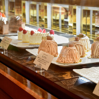 ROYAL CRYSTAL COFFEE_1