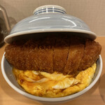 とんかつ 丸七 本店 - 焼きカツ丼
