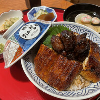 鰻う おか冨士 - 肝入りうなき丼　限定　