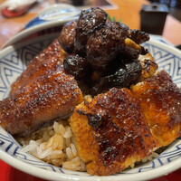 鰻う おか冨士 - 肉厚鰻、肝焼き