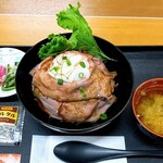 米沢 琥珀堂 - ローストビーフ丼