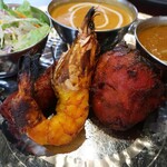 INDIAN RESTAURANT&BAR SUNRISE - チキンティッカ、シークカバブ、タンドリーエビ