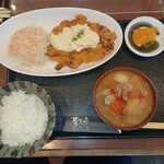 ごはんや　菜光亭 - チキン南蛮定食とん汁に変更