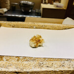 日本橋 蕎ノ字 - ◎サザエの肝の天ぷらは滋味深い味わい。