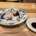 鮨 むらやま - こちらは真鯛の背側、と煮蛸♡