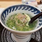 鮨 むらやま - 蛤の茶碗蒸しでした〜！木の実がぐいぐい来る！