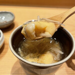 鮨 龍次郎 - 鱧松茸だっけ？の茶碗蒸し♡…だっけ？笑