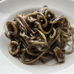 カラテッロ - イカスミパスタ