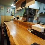 卓 - 店内その２