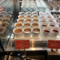 スカイビュッフェ51 - 硬めのノーマルプリンにチョコソースがけ。