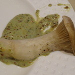 ビストロ茶葉蘭 - 野菜のお肉もハーブソースで美味しく