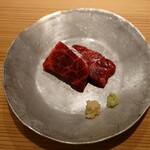 島津 - 北海道紋別のニタリ鯨の尾の身