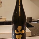 島津 - 秋田 山本 Pure Black 純米吟醸