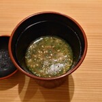 島津 - 20種類ほどの魚のアラで取った出汁