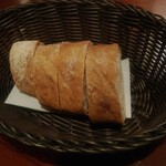 テロワール - 自家製パン二人前