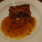 テロワール - フランスヴァンデ産うずらとフォアグラのパイ包み