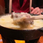 手焼きハンバーグ専門店 やきはん家 - ハンバーグをイン♪