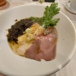 みなとや - 安定の旨さ、牛骨醤油ラーメン