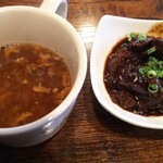 グリルキング - スープと牛スジ味噌煮込