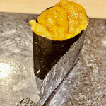 鮨 心白 - ここで出てくる利尻産の雲丹　これは堪らないよ