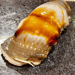 鮨 心白 - 穴子はふんわりとろとろで淡白なのに余韻が長い　煮詰めの効果ですねきっと