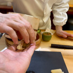 兄弟寿し - のどぐろは手渡しで